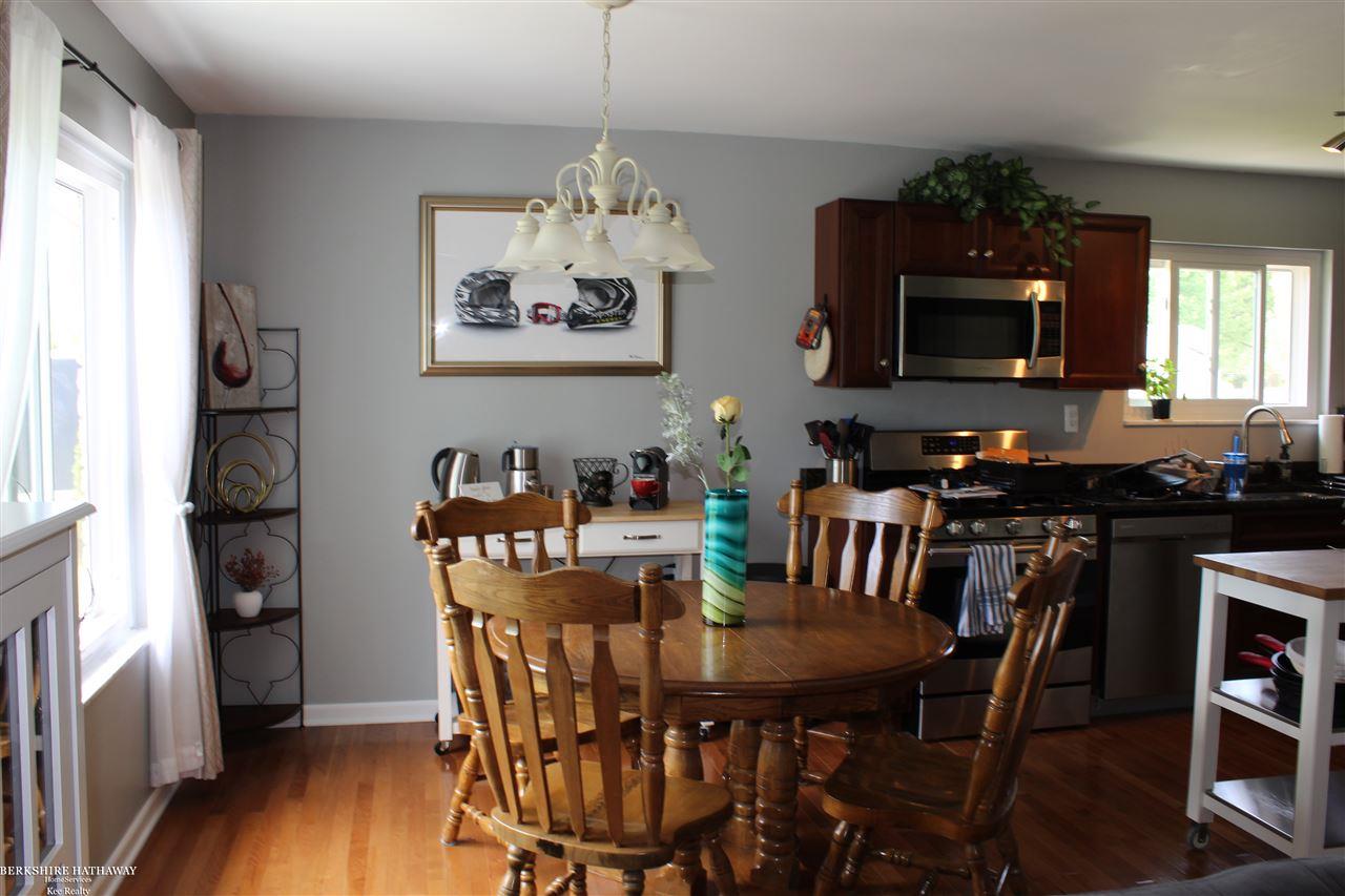 330 Holmes Road Allenton, MI 48002 - Photo 11 of 38 50013844-10.JPG