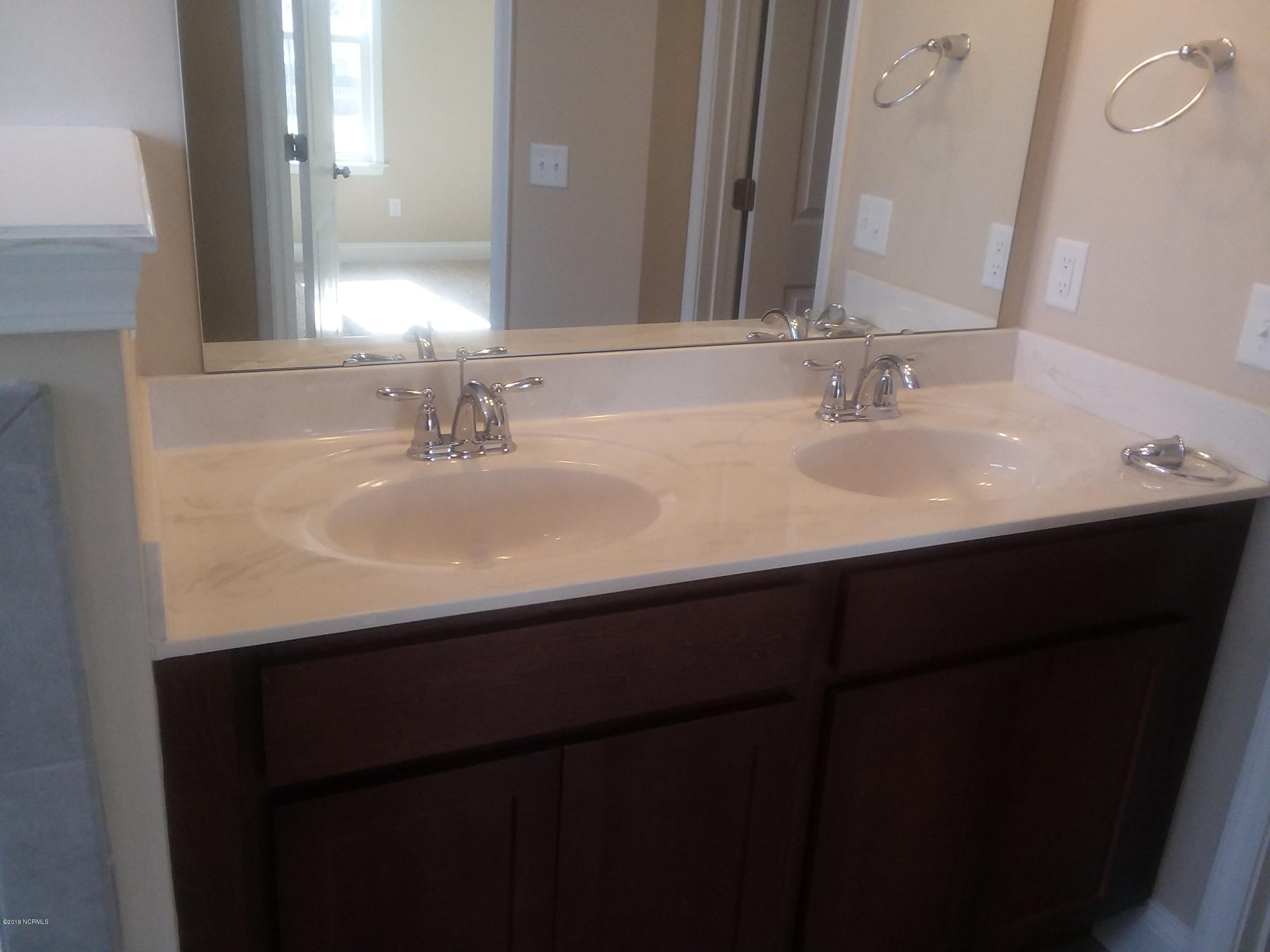 872 Rolling Pines Loop Road Leland, NC 28451 - Photo 11 of 14 Master Bath