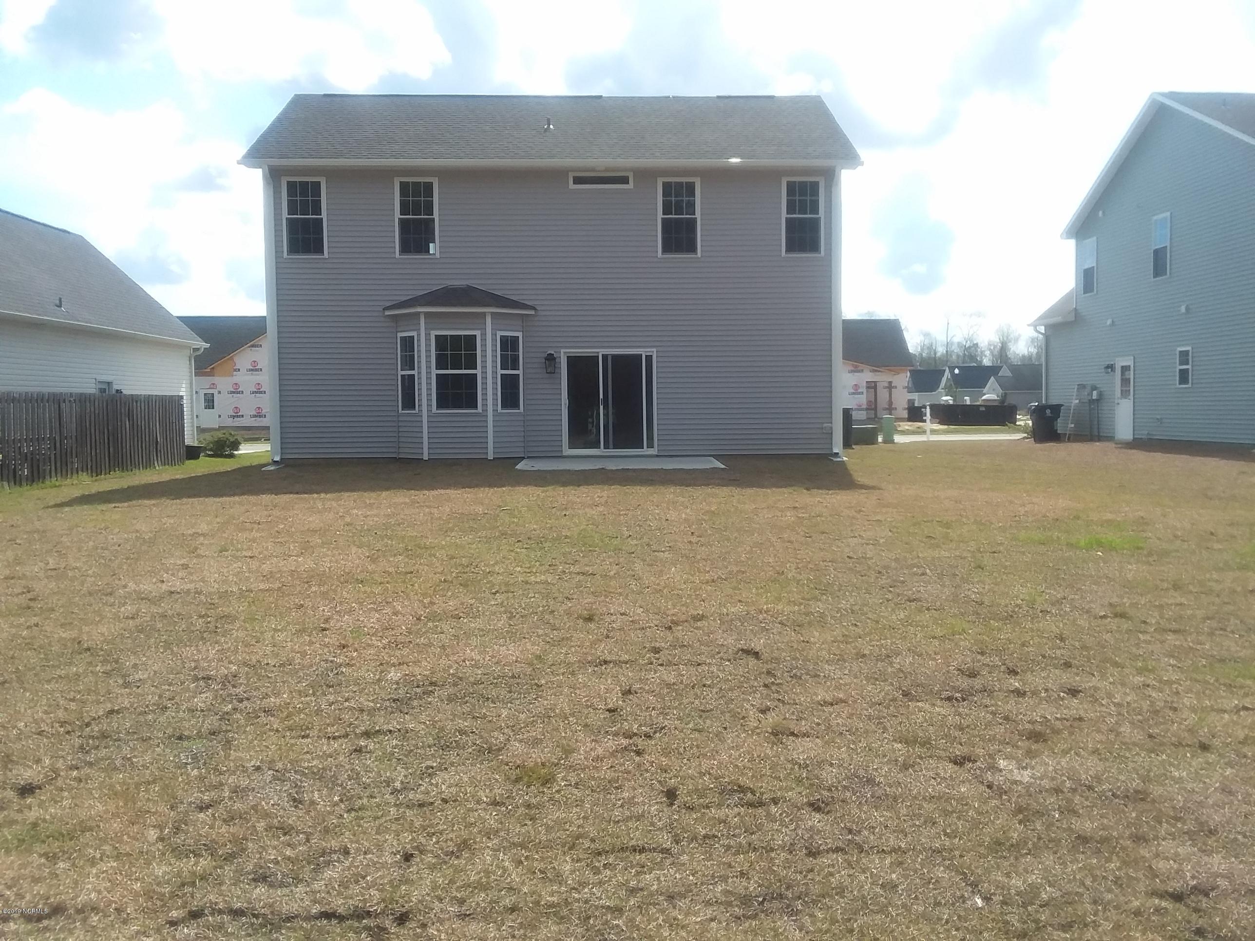 872 Rolling Pines Loop Road Leland, NC 28451 - Photo 3 of 14 Large Back Yard