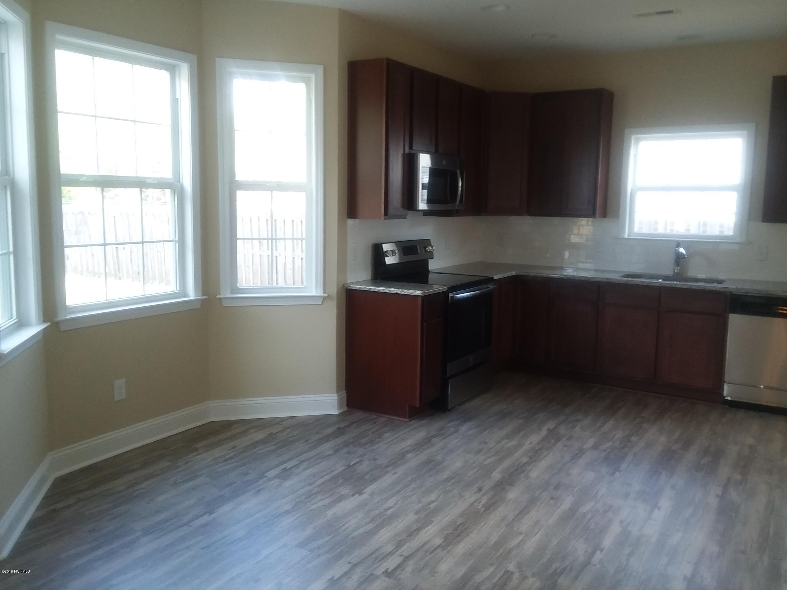 872 Rolling Pines Loop Road Leland, NC 28451 - Photo 5 of 14 Breakfast Nook