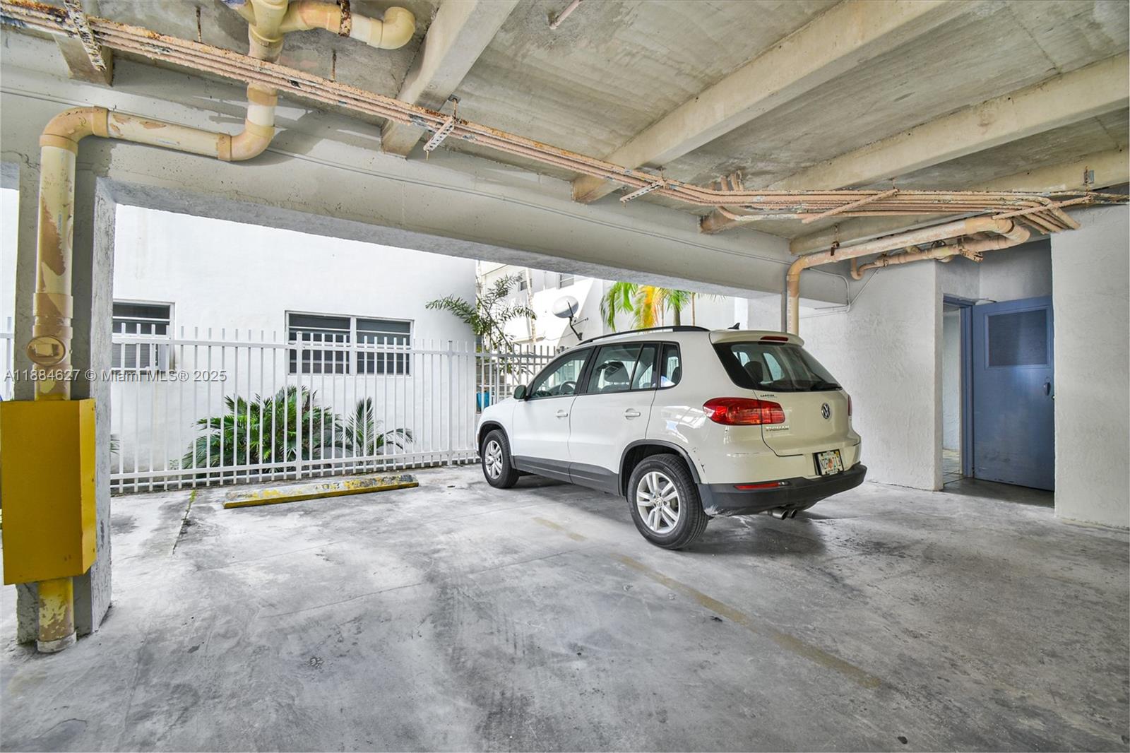 618 Euclid Avenue, Unit 303 Miami Beach, FL 33139 - Photo 20 of 26 a view of a car in garage