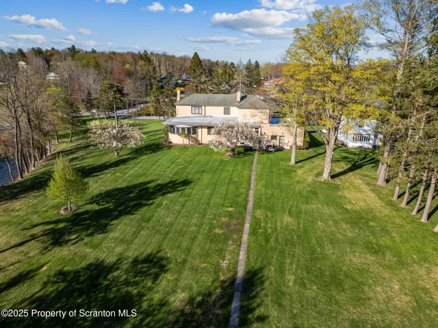 $2,900,000 | 343 Crystal Lake Road, Carbondale, PA 18407