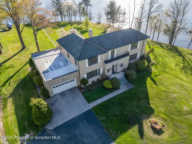 $2,900,000 | 343 Crystal Lake Road, Carbondale, PA 18407