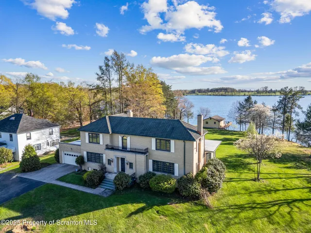 $2,900,000 | 343 Crystal Lake Road, Carbondale, PA 18407