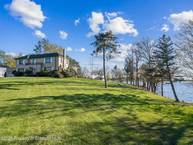 $2,900,000 | 343 Crystal Lake Road, Carbondale, PA 18407
