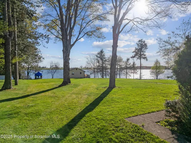 $2,900,000 | 343 Crystal Lake Road, Carbondale, PA 18407