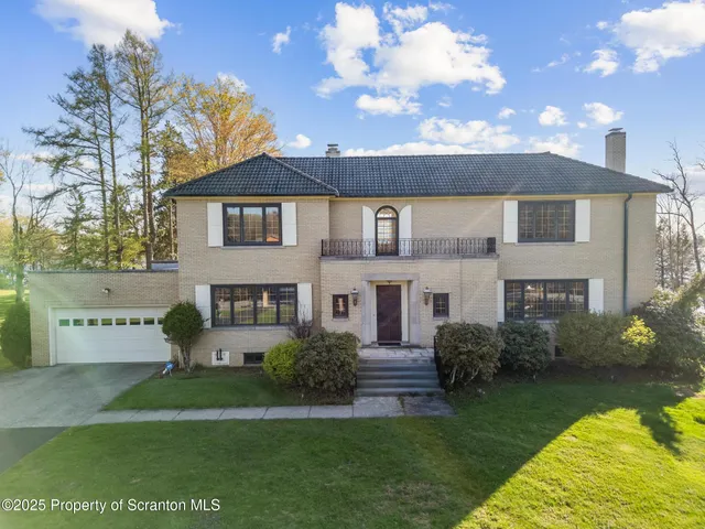 $2,900,000 | 343 Crystal Lake Road, Carbondale, PA 18407