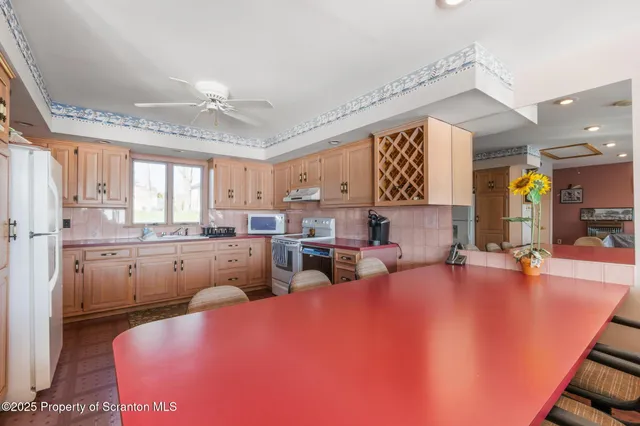 $2,900,000 | 343 Crystal Lake Road, Carbondale, PA 18407