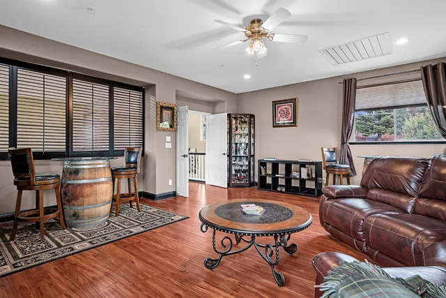 $1,224,999 | 3497 Lambeth Drive, Rescue, CA 95672