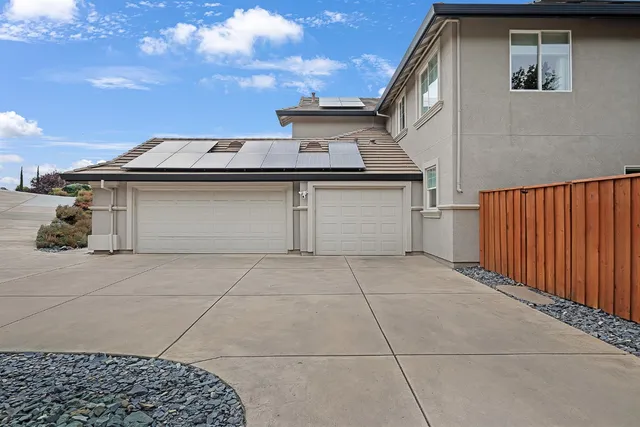 $1,224,999 | 3497 Lambeth Drive, Rescue, CA 95672