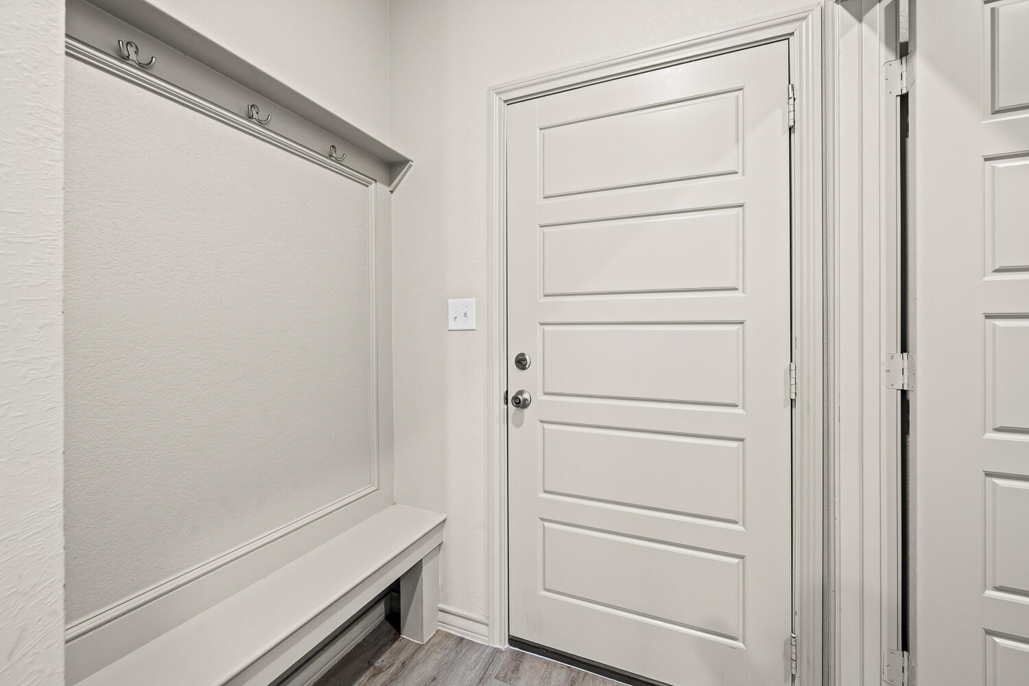 7613 61st Street Lubbock, TX 79407 - Photo 34 of 37 a view of walk in closet