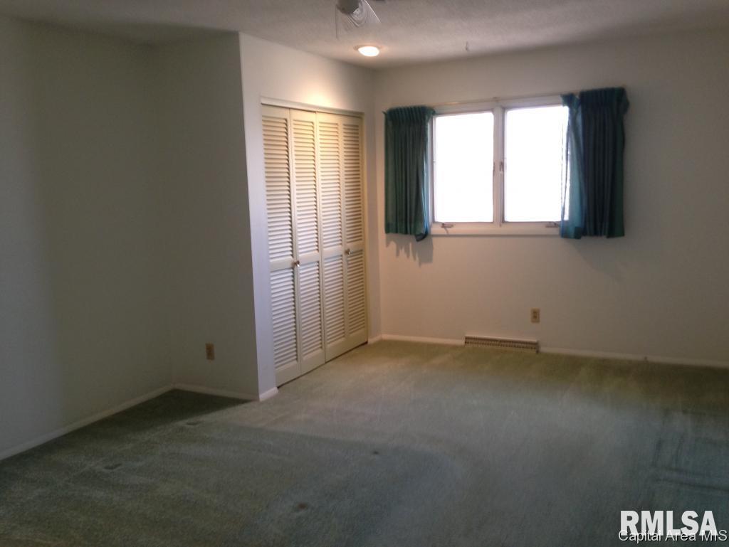 11 Timberhill Springfield, IL 62704 - Photo 16 of 19