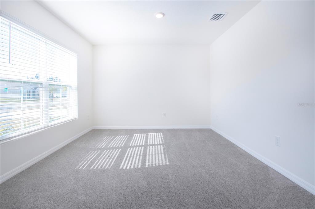 5456 Logan Cave Avenue Wimauma, FL 33598 - Photo 11 of 57