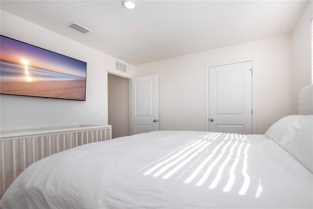 5456 Logan Cave Avenue Wimauma, FL 33598 - Photo 40 of 57