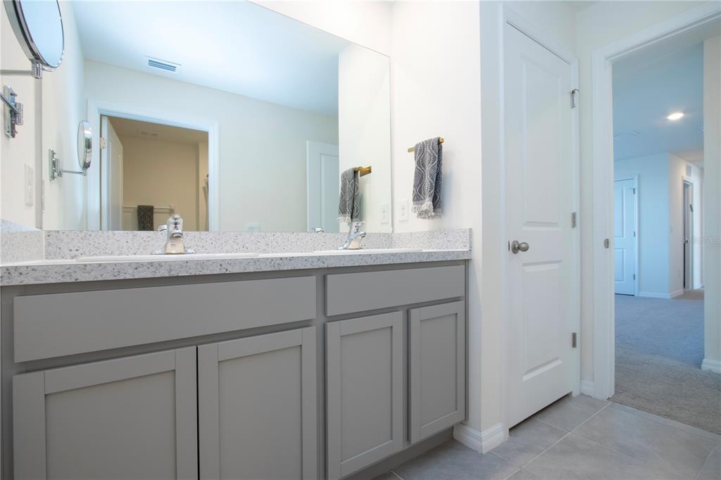 5456 Logan Cave Avenue Wimauma, FL 33598 - Photo 43 of 57