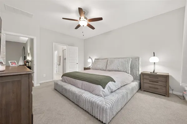 $340,000 | 218 Skybranch Court, Conroe, TX 77304