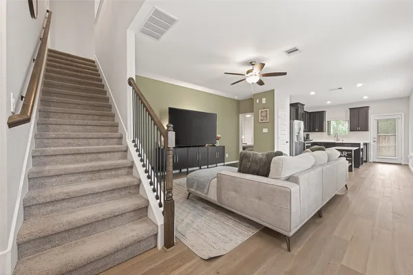 $340,000 | 218 Skybranch Court, Conroe, TX 77304