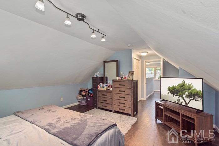 96 Tunison Road New Brunswick, NJ 08901 - Photo 11 of 14 Gallery Image 11