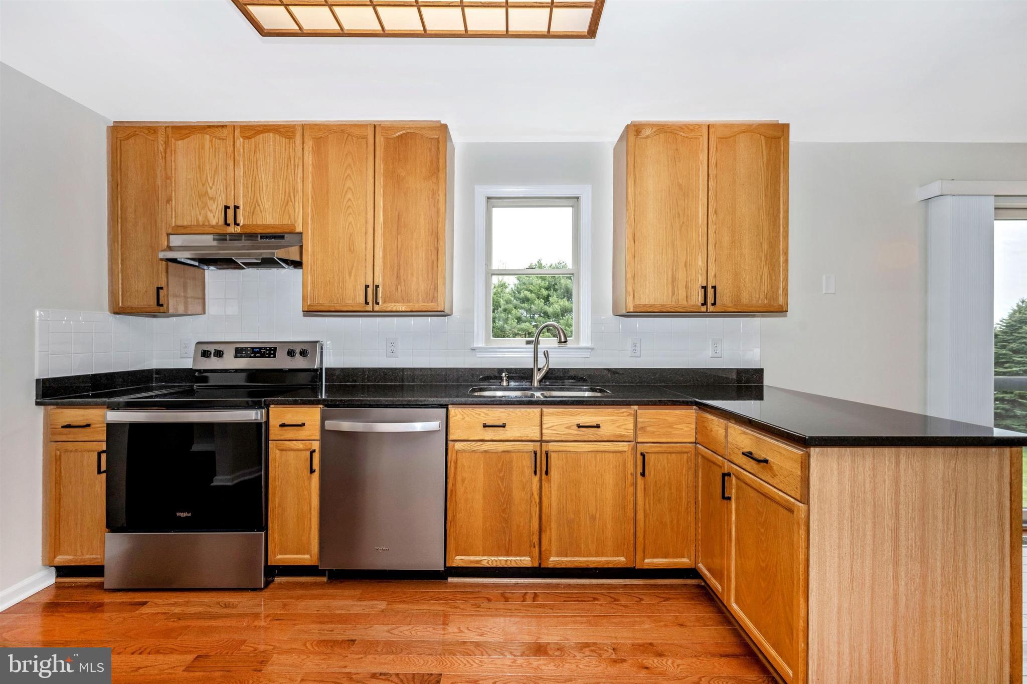 2681 Leslie Road Mount Airy, MD 21771 - Photo 8 of 36 Gallery Image 8