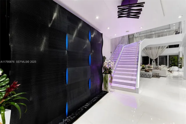 $21,500,000 | 441 North Hibiscus Drive, Miami Beach, FL 33139