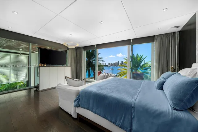 $21,500,000 | 441 North Hibiscus Drive, Miami Beach, FL 33139