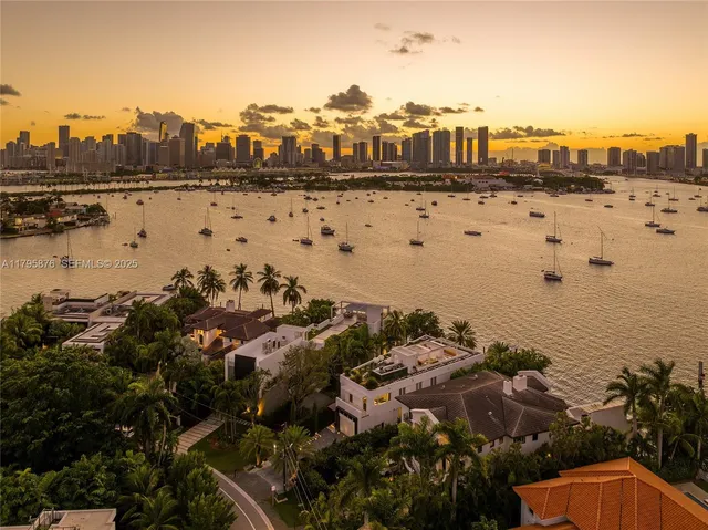 $21,500,000 | 441 North Hibiscus Drive, Miami Beach, FL 33139