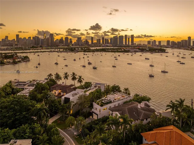 $21,500,000 | 441 North Hibiscus Drive, Miami Beach, FL 33139