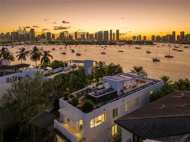 $21,500,000 | 441 North Hibiscus Drive, Miami Beach, FL 33139