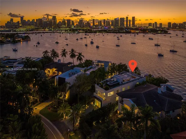 $21,500,000 | 441 North Hibiscus Drive, Miami Beach, FL 33139