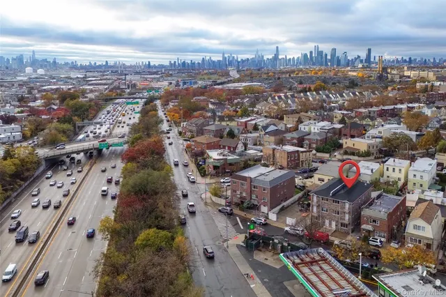 $1,738,000 | 66-17 Clinton Avenue | Maspeth