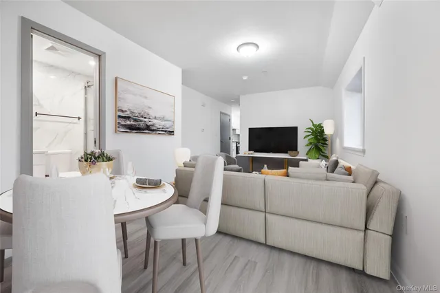 $1,738,000 | 66-17 Clinton Avenue | Maspeth