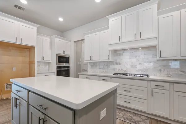 $795,000 | 104 Catani Loop, Georgetown, TX 78628