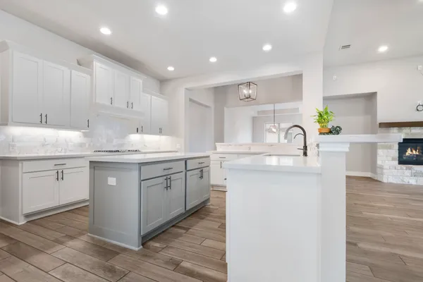 $795,000 | 104 Catani Loop, Georgetown, TX 78628