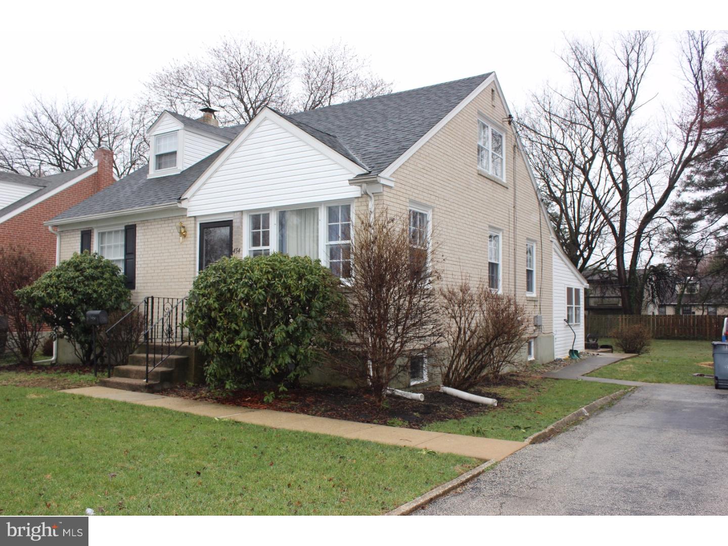 454 Hawarden Road Springfield, PA 19064 - Photo 4 of 21