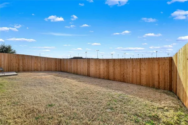 $2,150 | 2825 Dawn Spring Drive, Little Elm, TX 75068