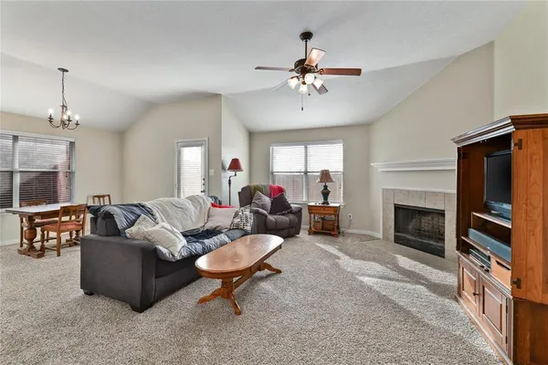 $2,150 | 2825 Dawn Spring Drive, Little Elm, TX 75068