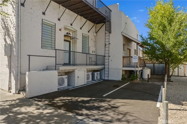 $1,065,000 | 302 North Main Street, Lakeport, CA 95453