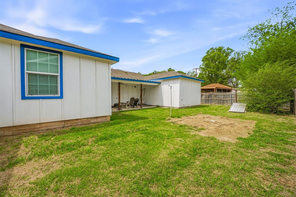 1037 West Frey Stephenville, TX 76401 - Photo 19 of 23
