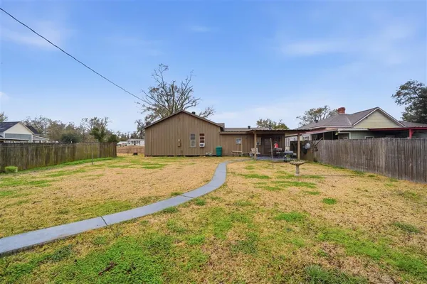$250,000 | 1505 Horridge Street, Vinton, LA 70668