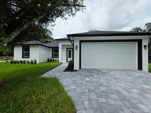 $365,000 | 702 Northwest 39th Circle, Okeechobee, FL 34972