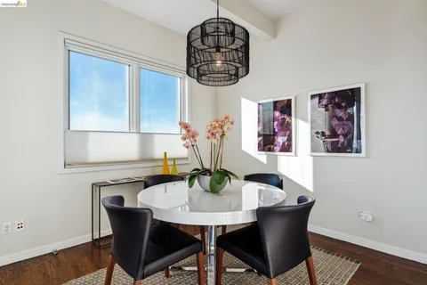 $998,000 | 11 Hawks Hill Court, Oakland, CA 94618