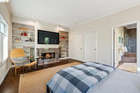 $998,000 | 11 Hawks Hill Court, Oakland, CA 94618