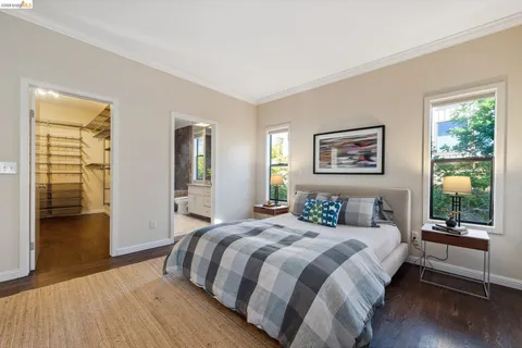 $998,000 | 11 Hawks Hill Court, Oakland, CA 94618