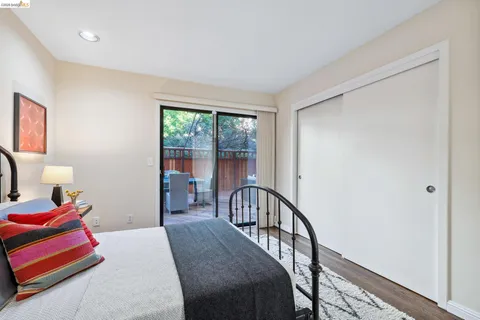 $998,000 | 11 Hawks Hill Court, Oakland, CA 94618