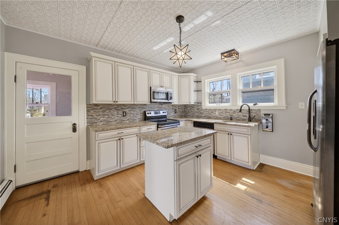 411 Robineau Road Syracuse, NY 13207 - Photo 18 of 50