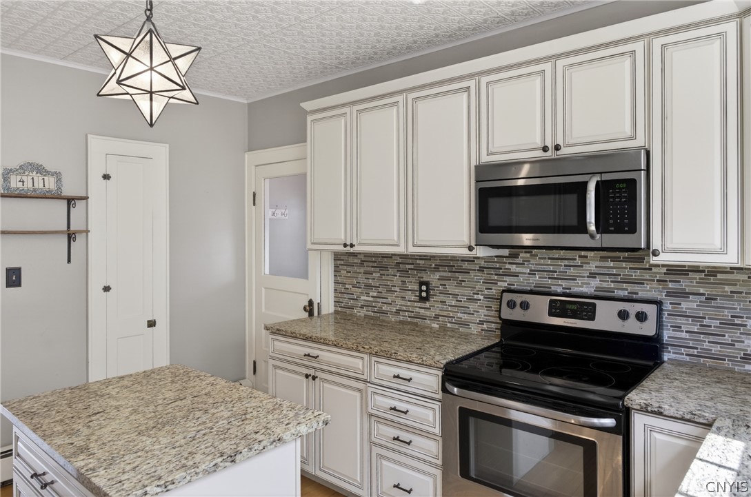 411 Robineau Road Syracuse, NY 13207 - Photo 25 of 50