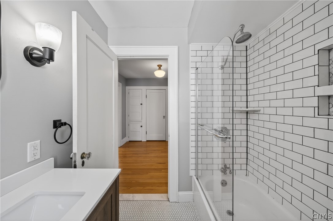 411 Robineau Road Syracuse, NY 13207 - Photo 32 of 50