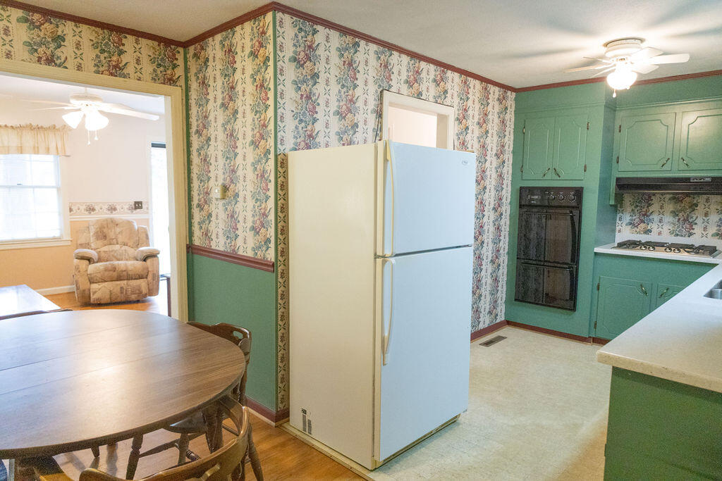 739 Dandridge Road Walterboro, SC 29488 - Photo 10 of 23 3T6A9603