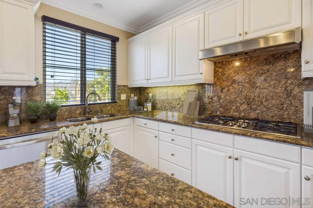 3637 Lake Shore Road Fallbrook, CA 92028 - Photo 2 of 5