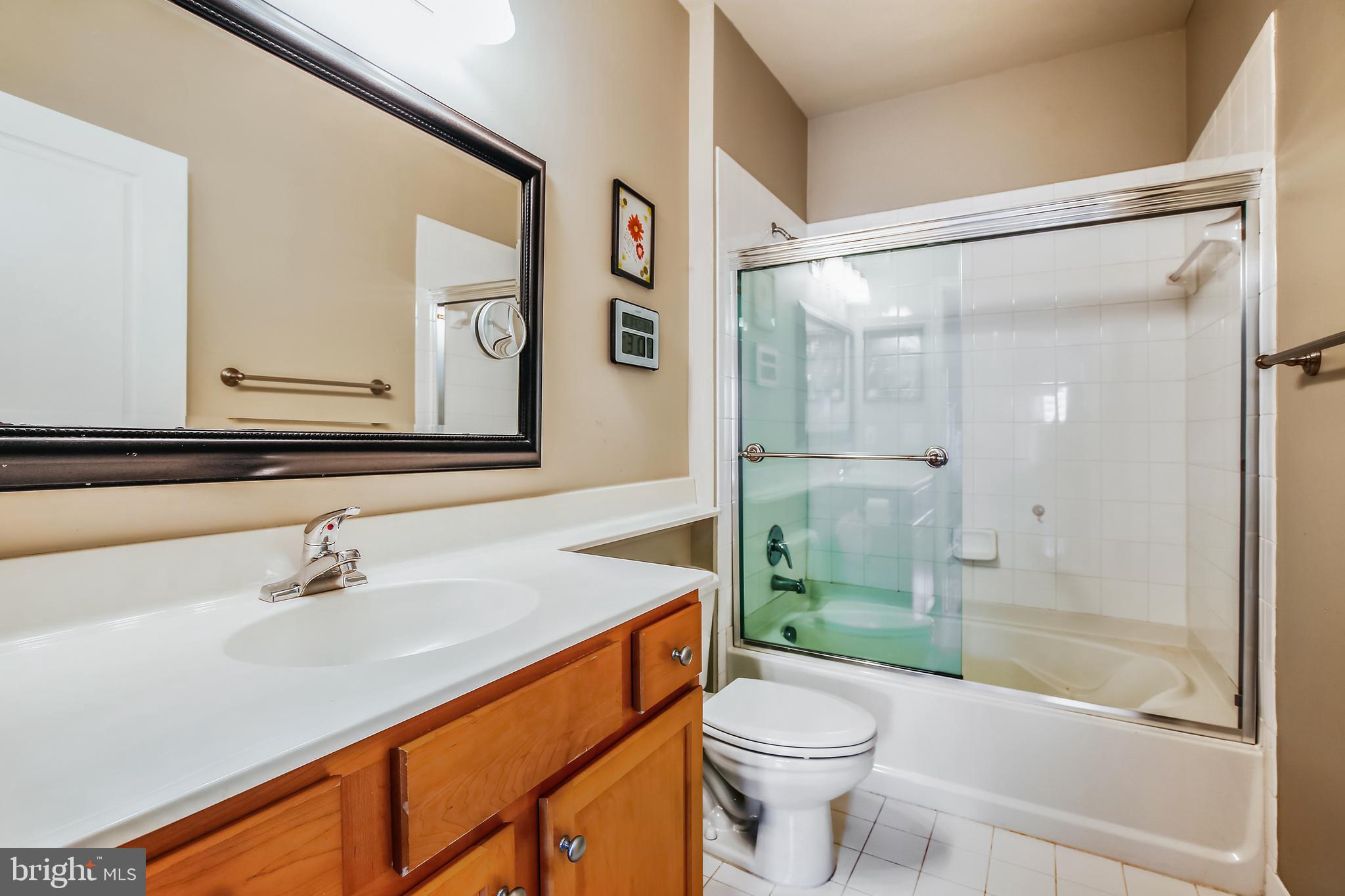 12001 Market Street, Unit 382 Reston, VA 20190 - Photo 35 of 74 Owners Bath